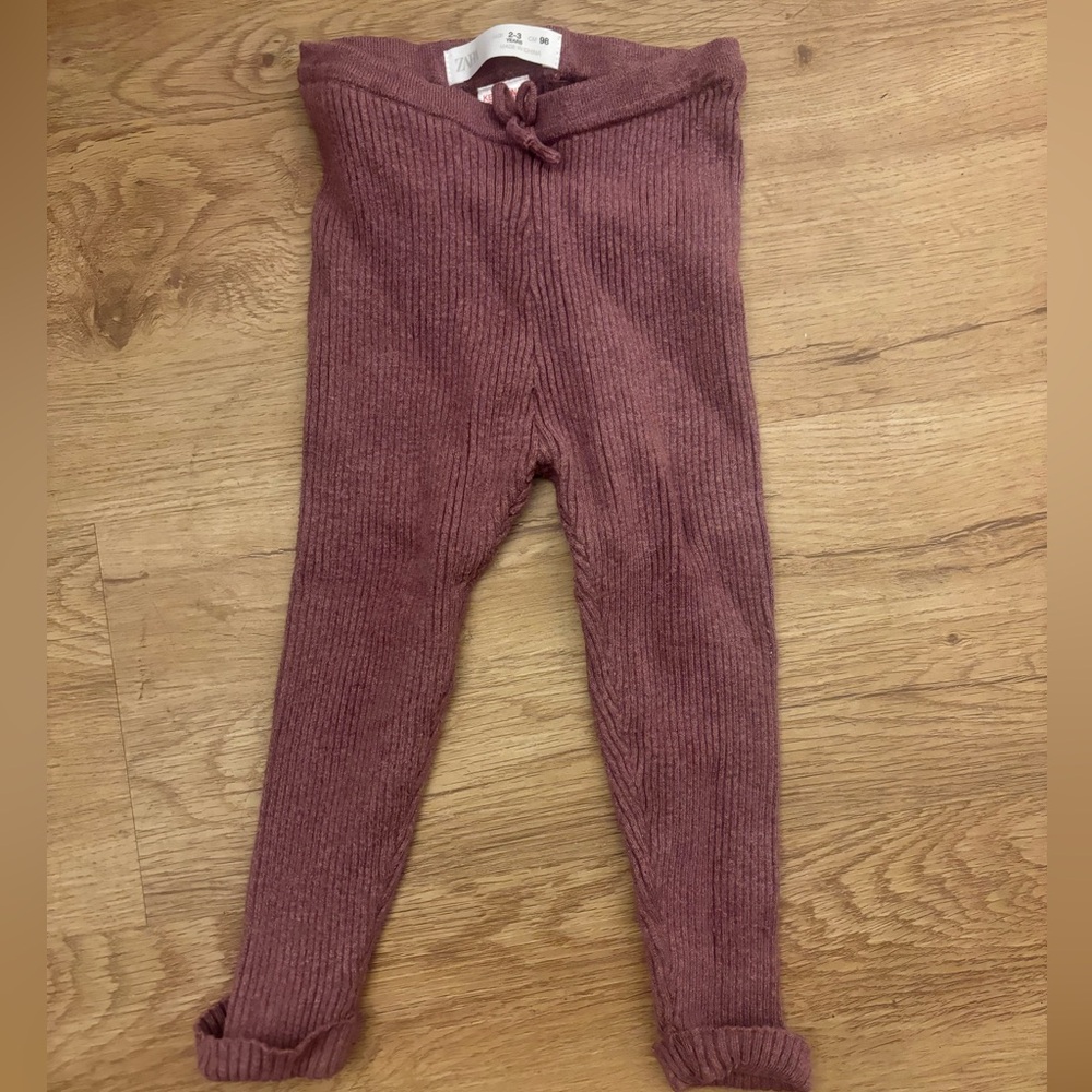 ZARA Ribbed leggings